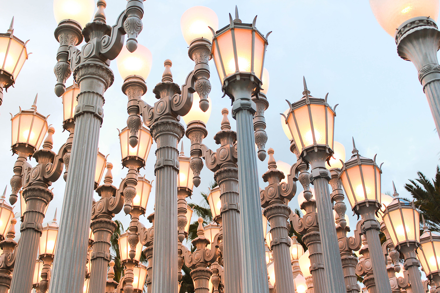 Urban Light at LACMA: contemporary art by Chris Burden - 202 restored cast iron street lamps - a blogger/photographer's paradise.