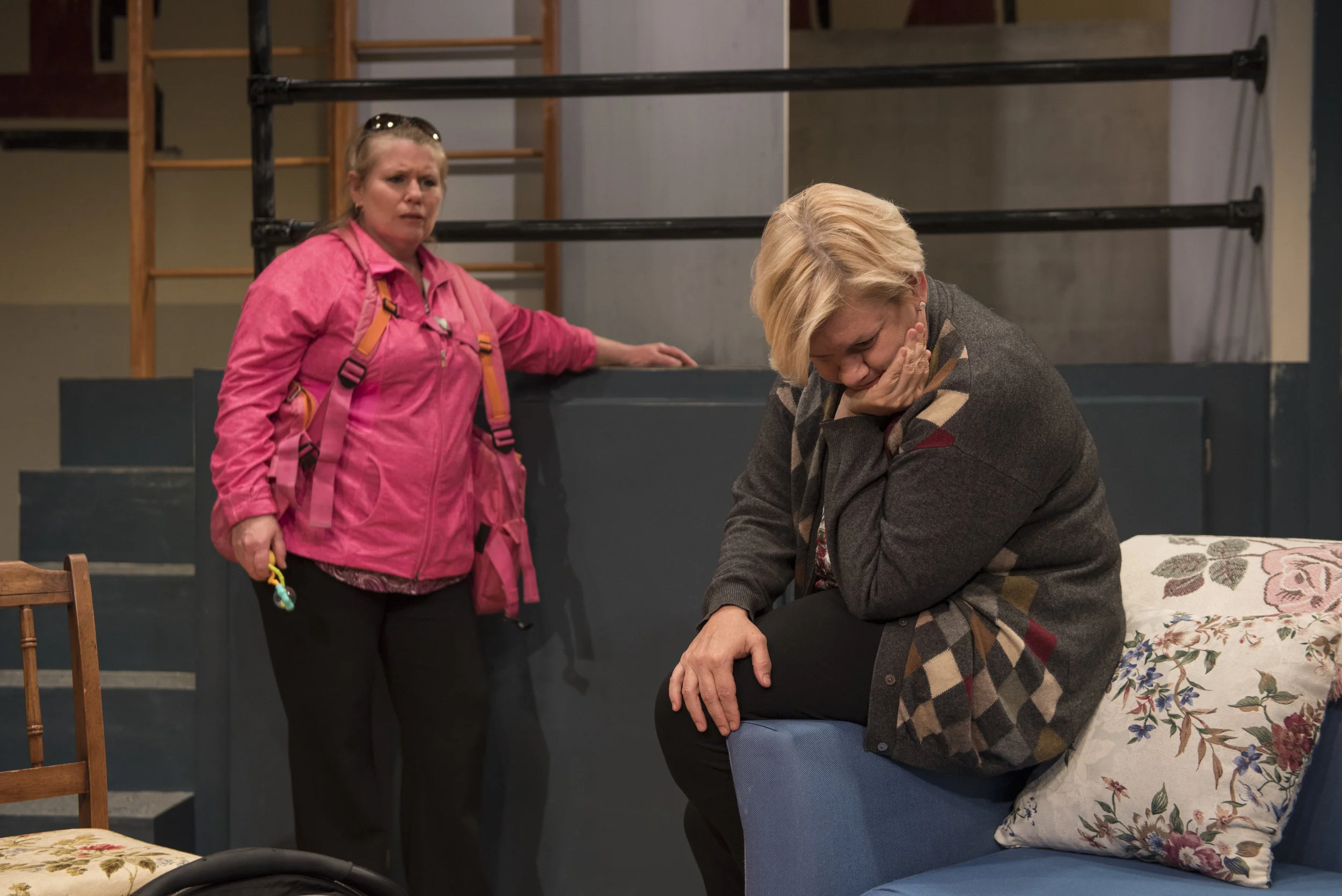 Dr. Kahn and Kathy (Tara Mallen), a mother of one of the affected girls.
