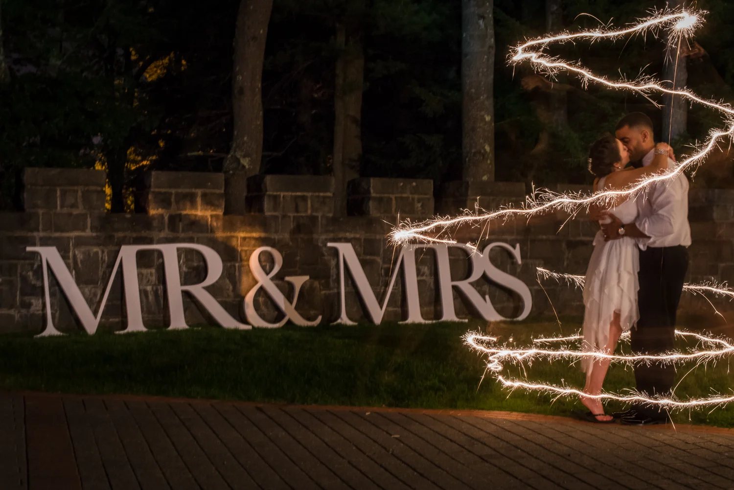 Tsvetelina + Jerry | Searles Castle Wedding