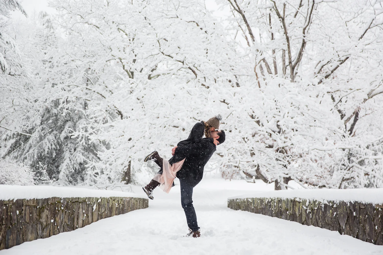 Danielle + Dan | Winter-Themed Newburyport Engagement