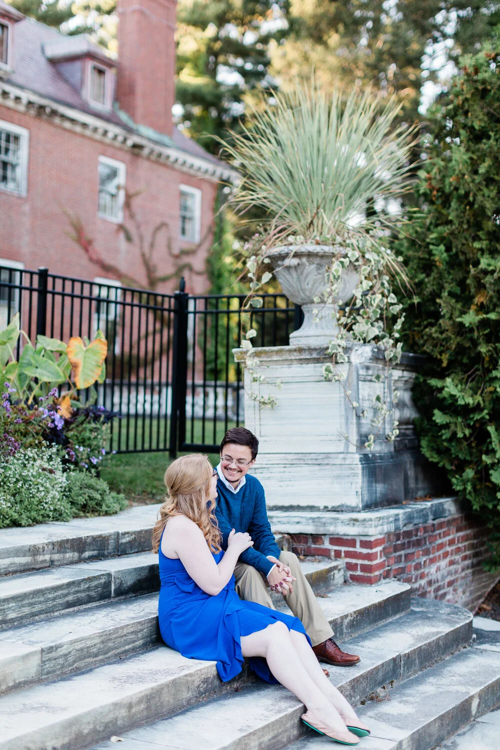 Elm Bank Wellesley Engagement Session-13.jpg