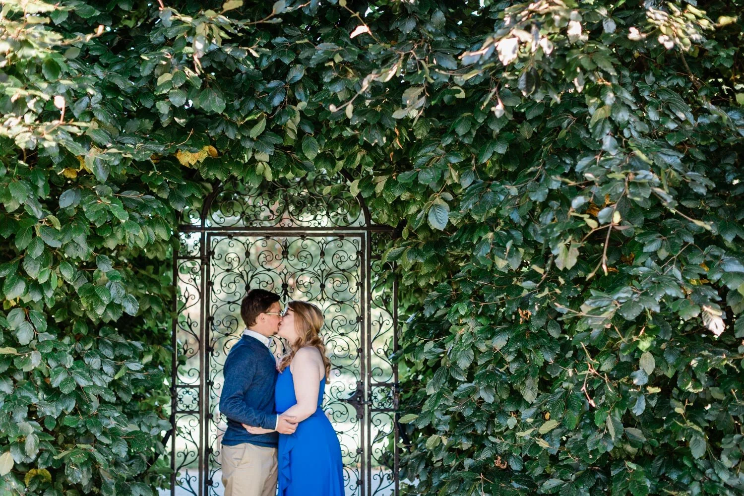 Elm Bank Wellesley Engagement Session-15.jpg