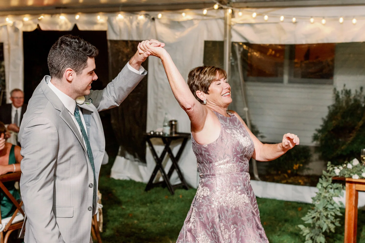 Backyard Belmont Wedding-80.jpg