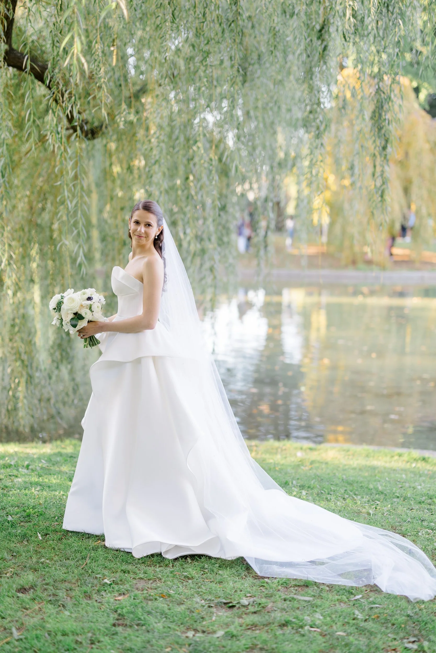 Boston Public Gardens Wedding Photo