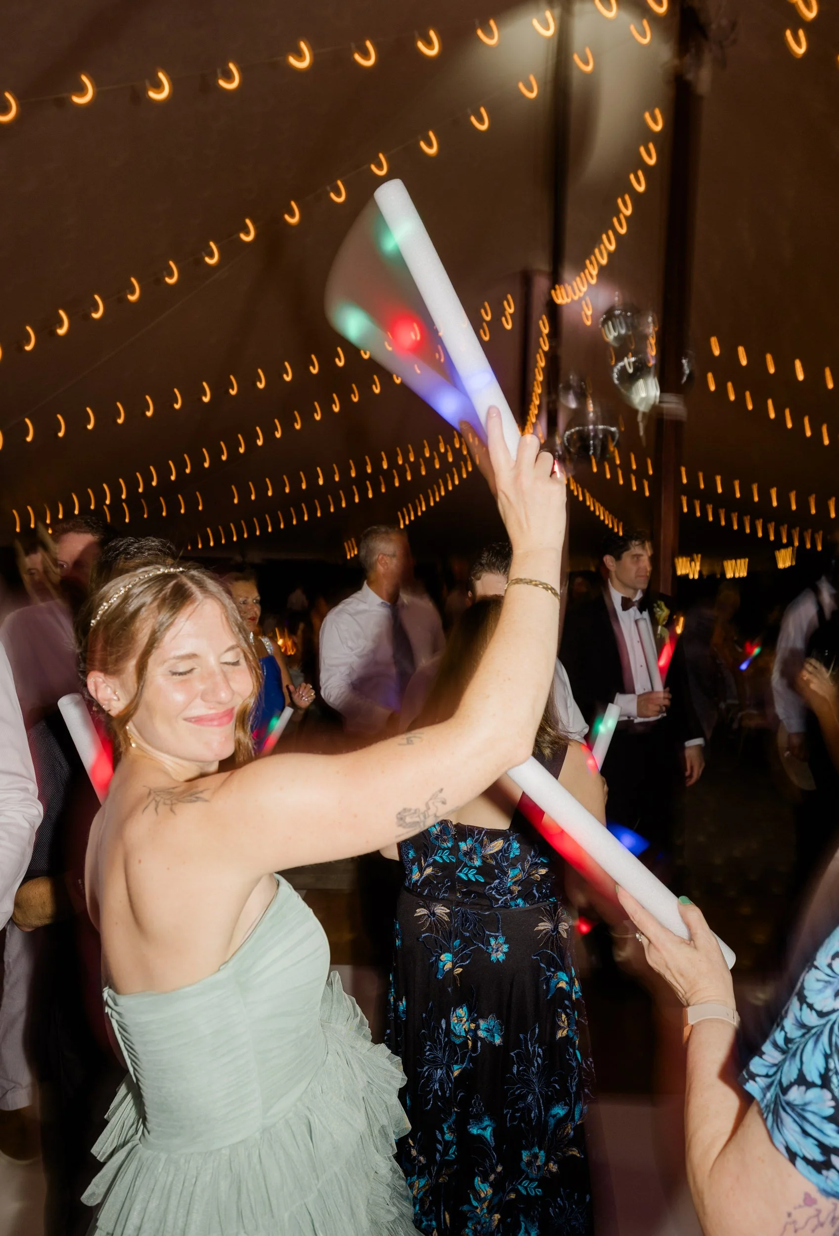 Moraine Farm Wedding dance party