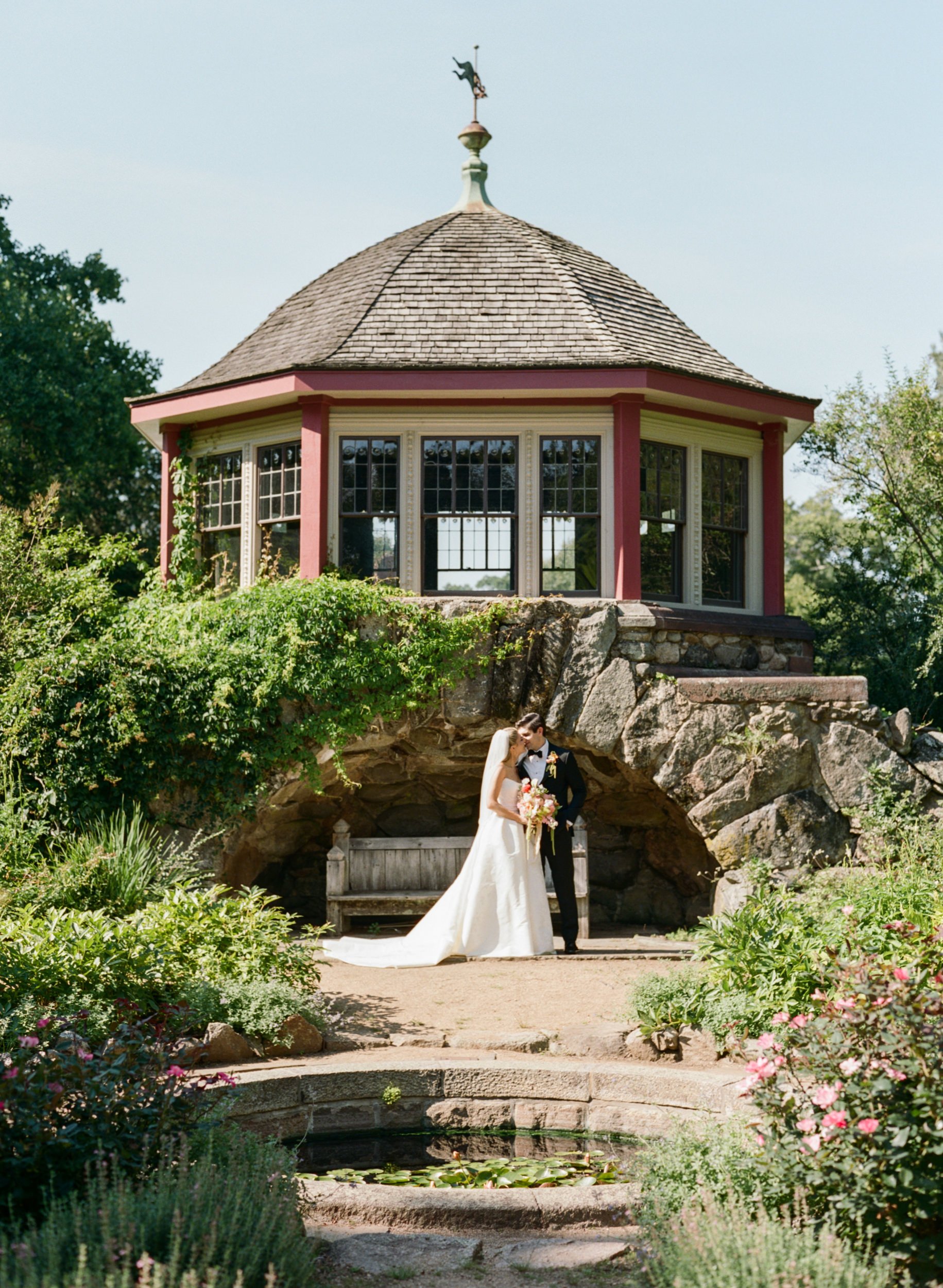 Moraine Farm Beverly Wedding bride