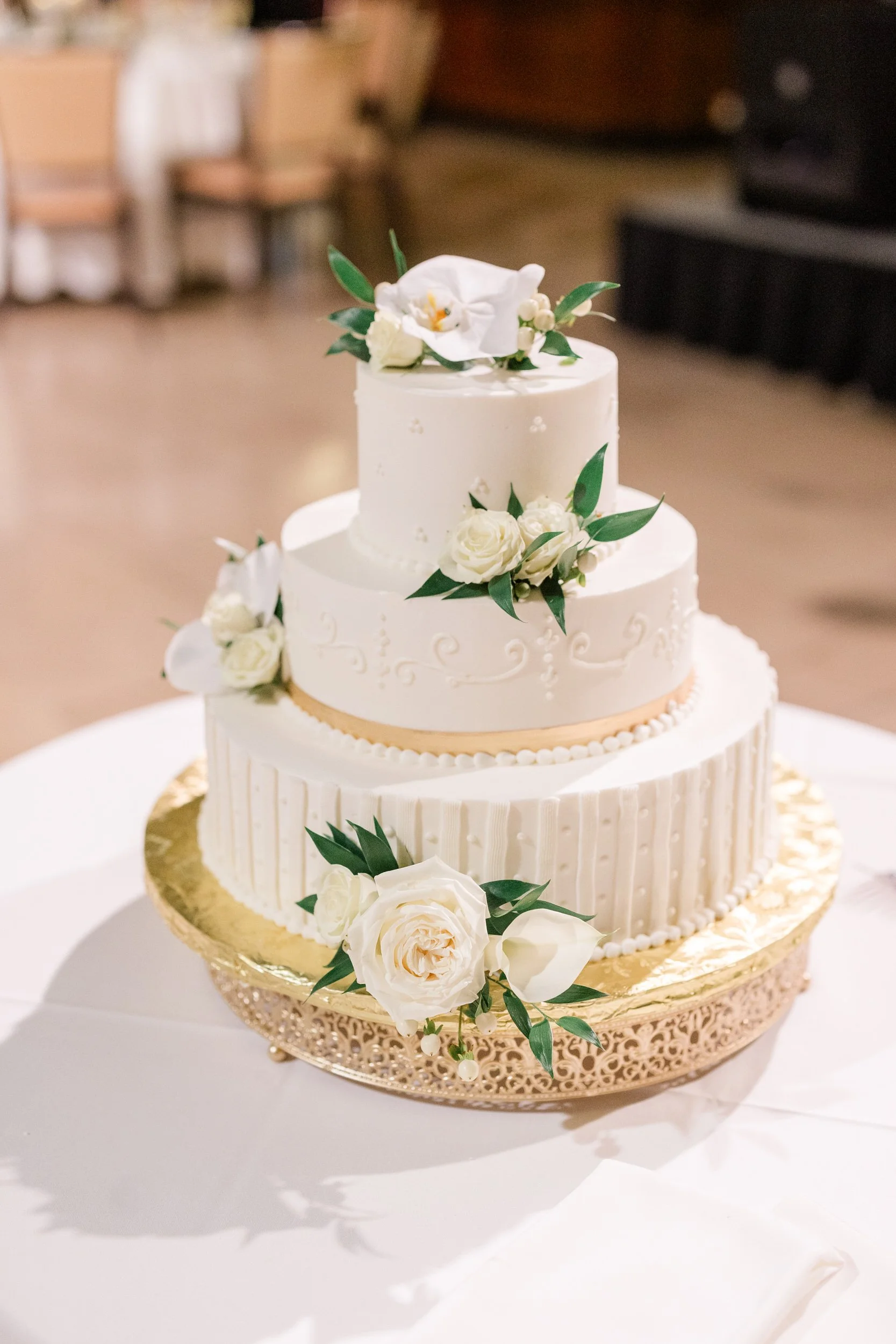 Wedding cake at the Harvard Club of Boston Wedding