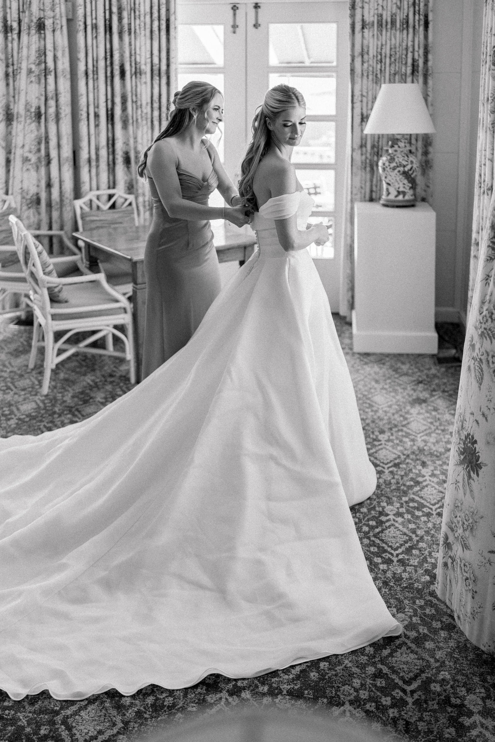 Bride at the Dunes Club Wedding