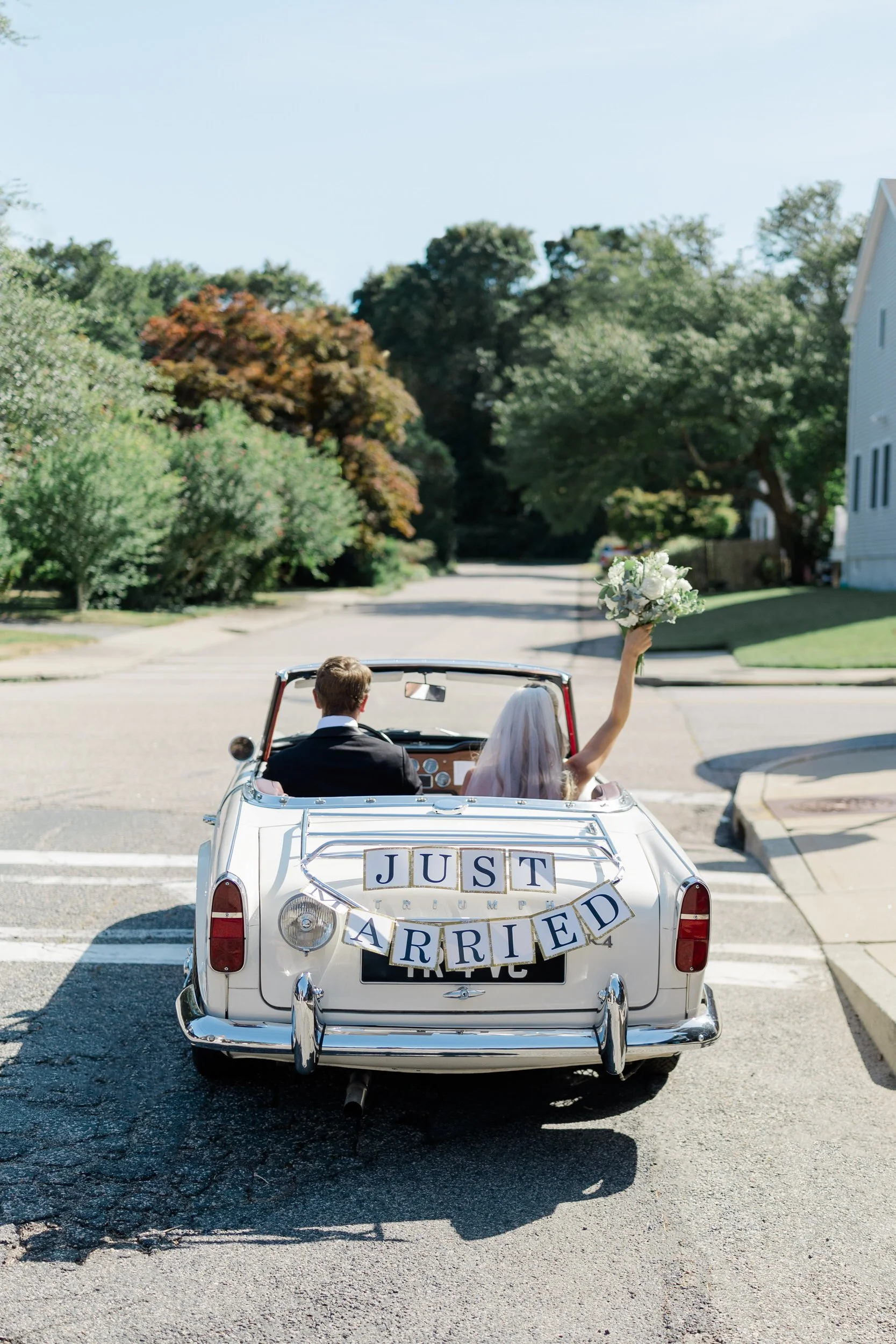 Couple's portraits at St Thomas More Church Wedding