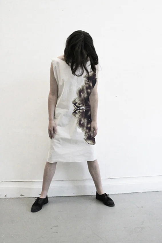 stiffdress_front2_bitecopy.jpg