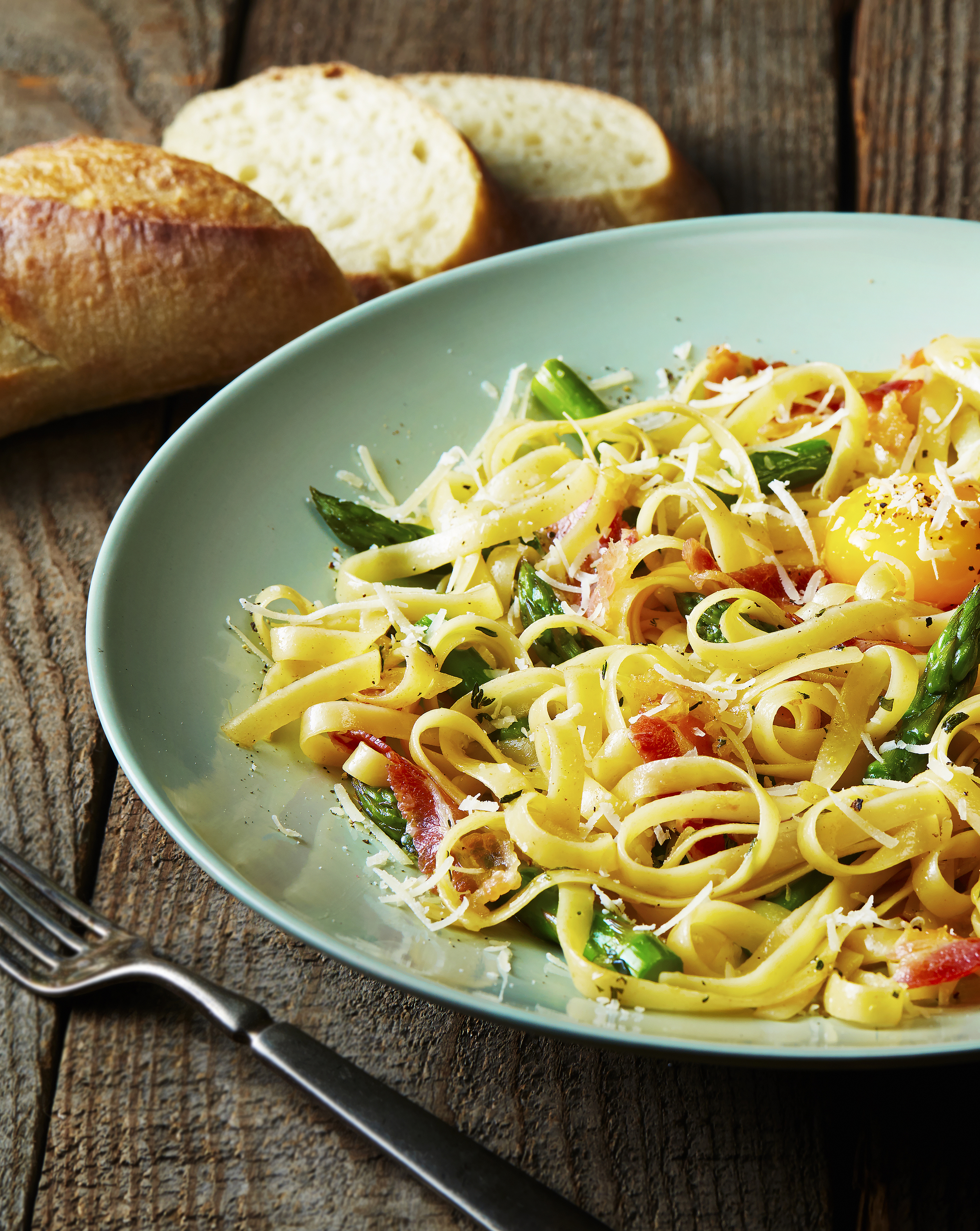 Pasta with prosciutto asparagus Photographer: Jimmy Eagle