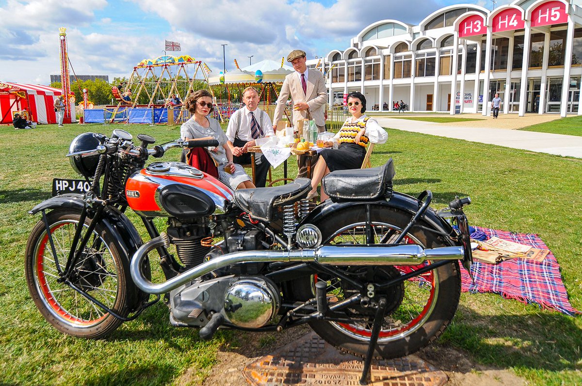 Hendon Pageant 2.jpg