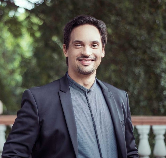 Darwin Aquino