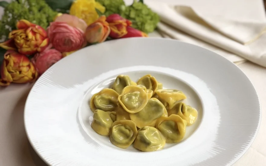 Cappellacci-Filled-with-Ricotta-and-Nettles-Local-Butter-and-Grana-Padano-Riserva-7-e1521217089660_880x550_acf_cropped_880x550_acf_cropped.jpg
