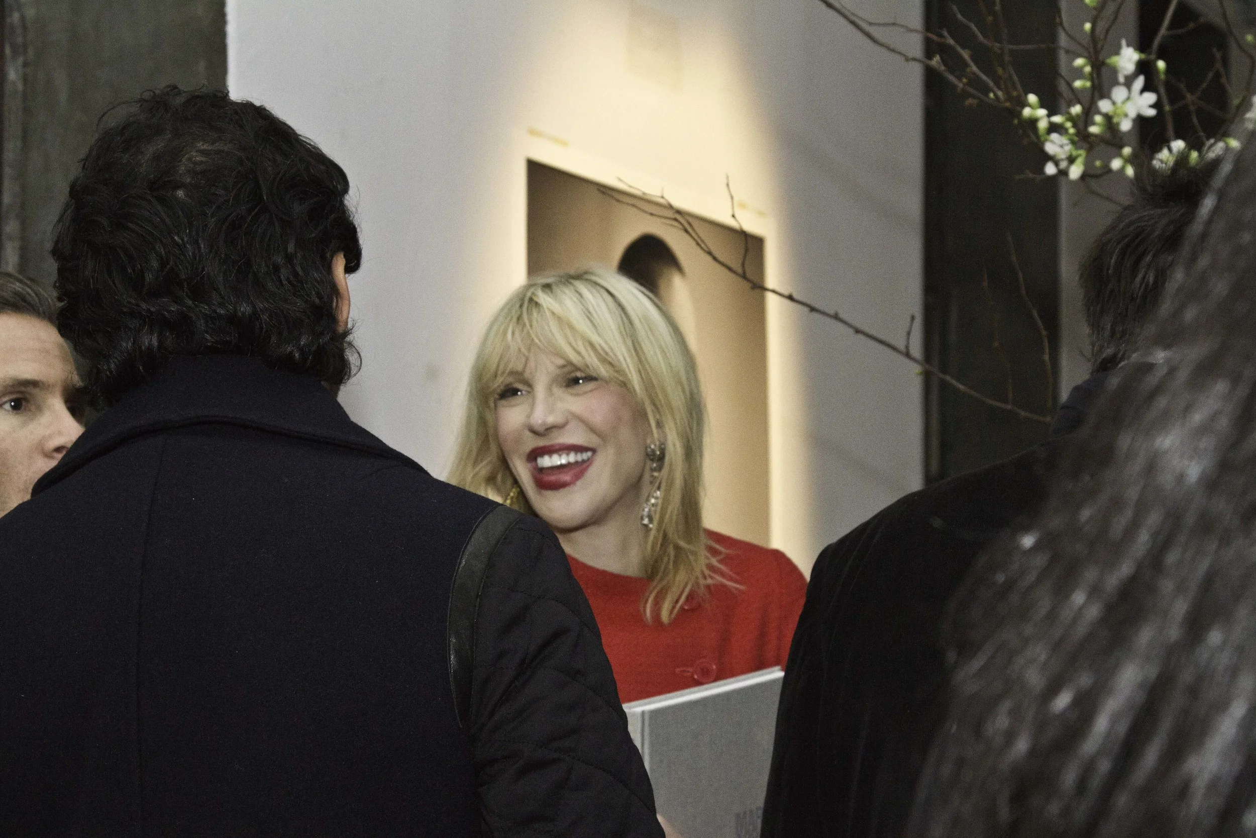 MA_BookParty_2011010.jpg