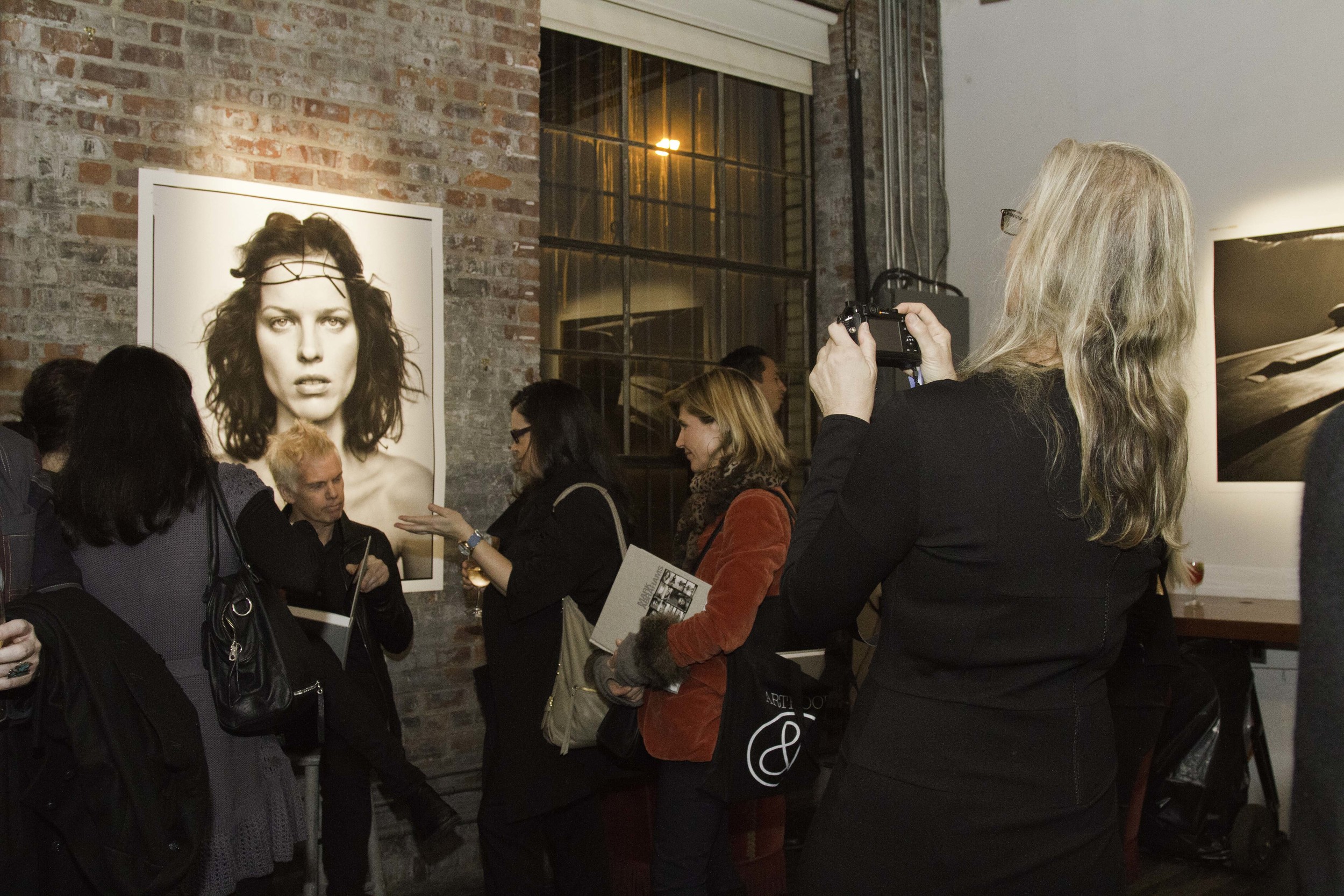 MA_BookParty_2011012.jpg