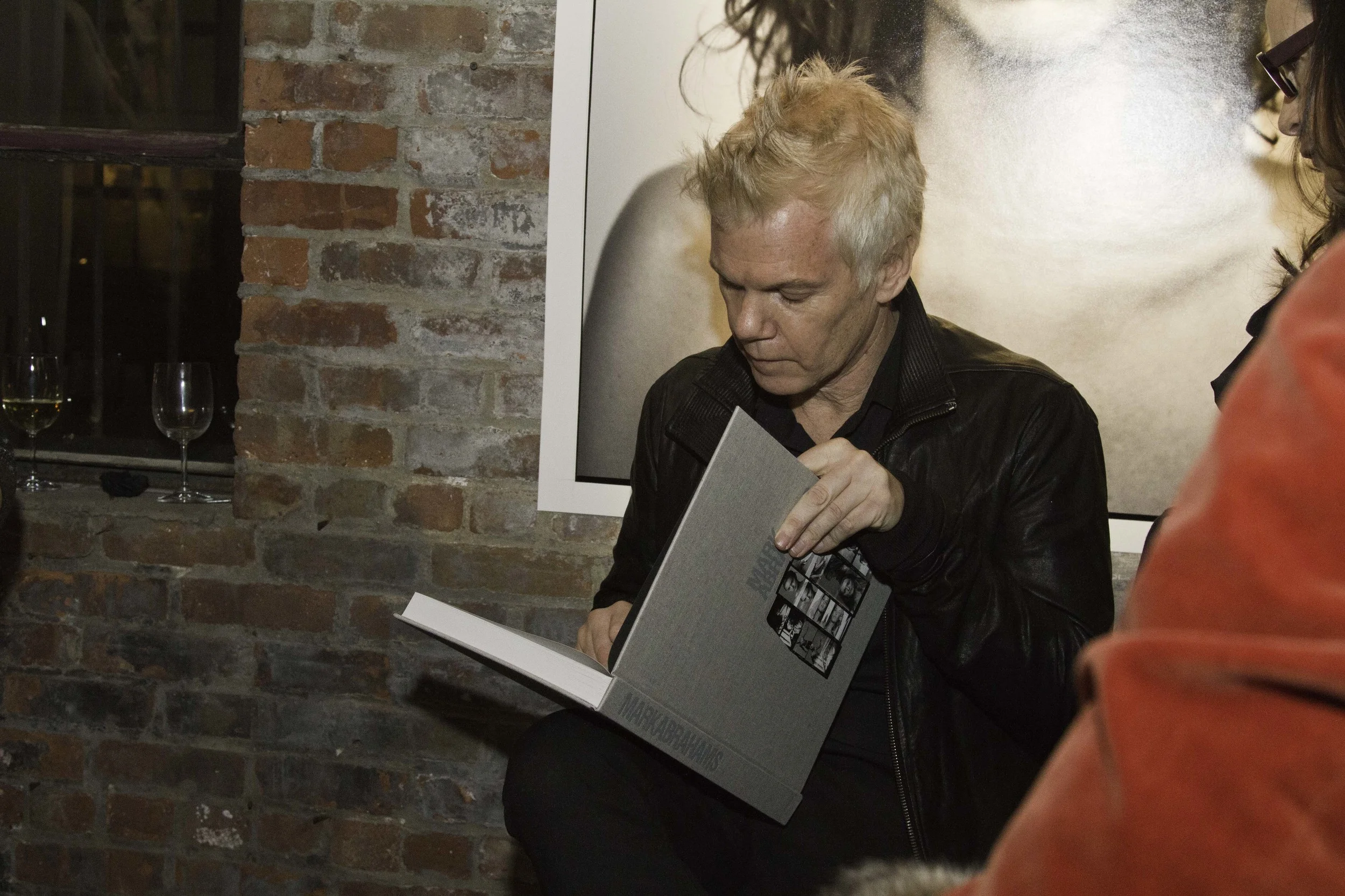 MA_BookParty_2011015.jpg