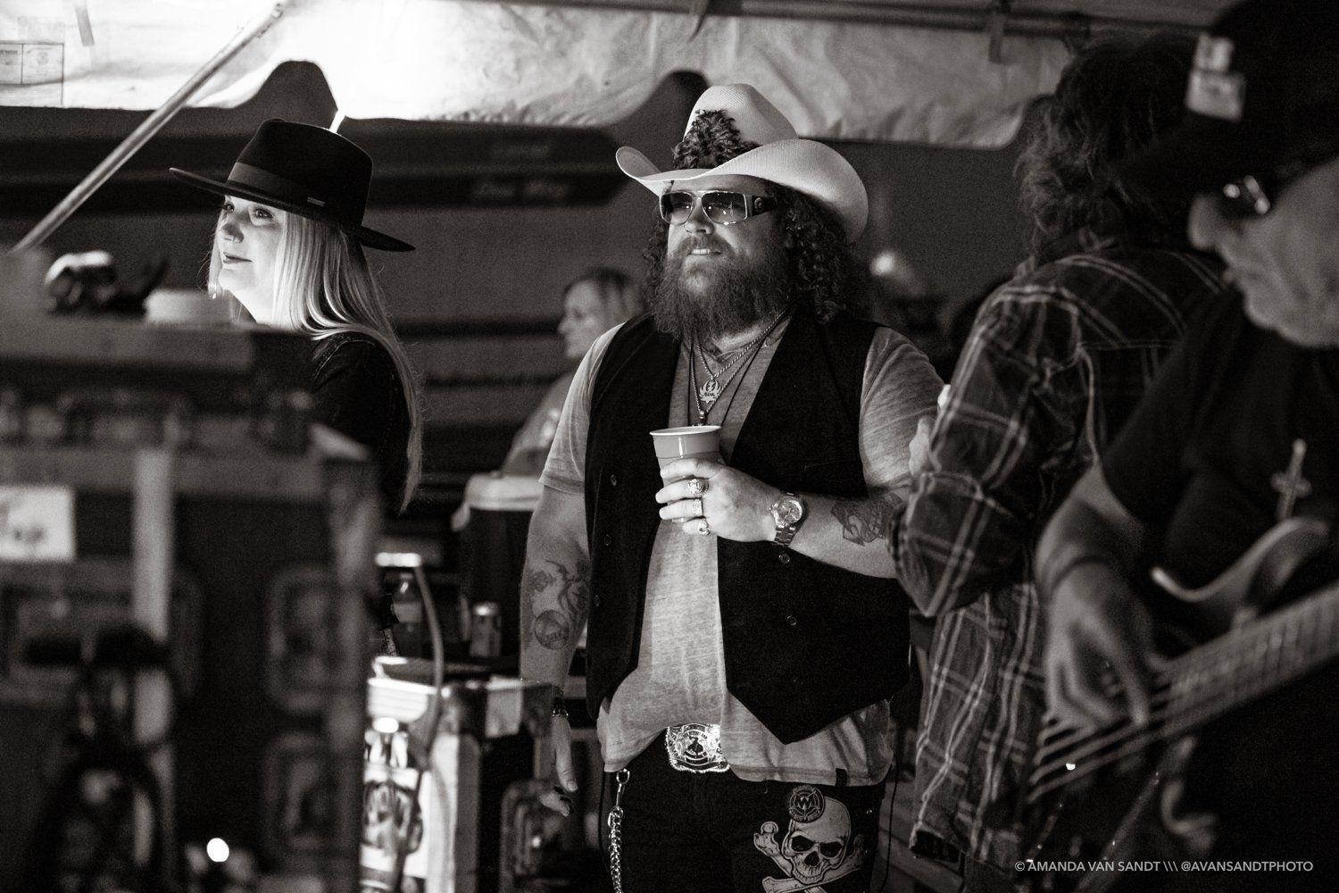 Hank 2022-0813-LastShow-Photo-00009.jpg