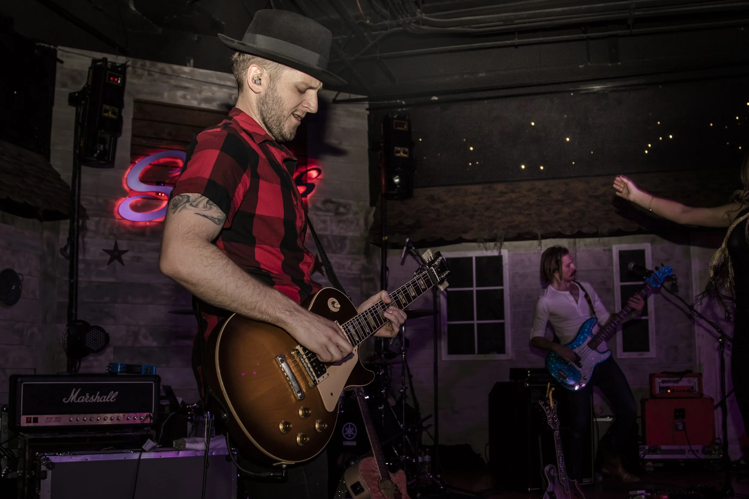 Olivia Lane-2016-0402-Vegas-Stoneys-7D-37.jpg