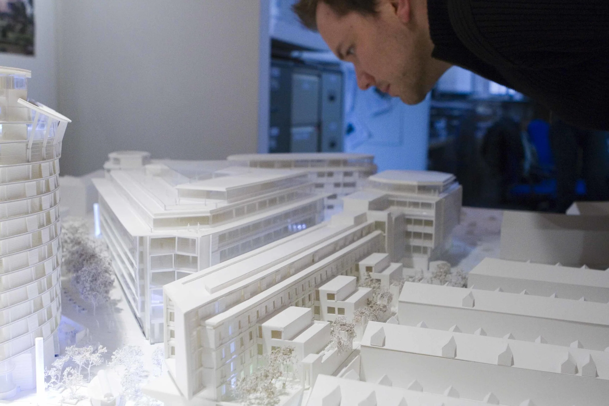 2007-01-10_haymarket_ model_IMG_2603.JPG