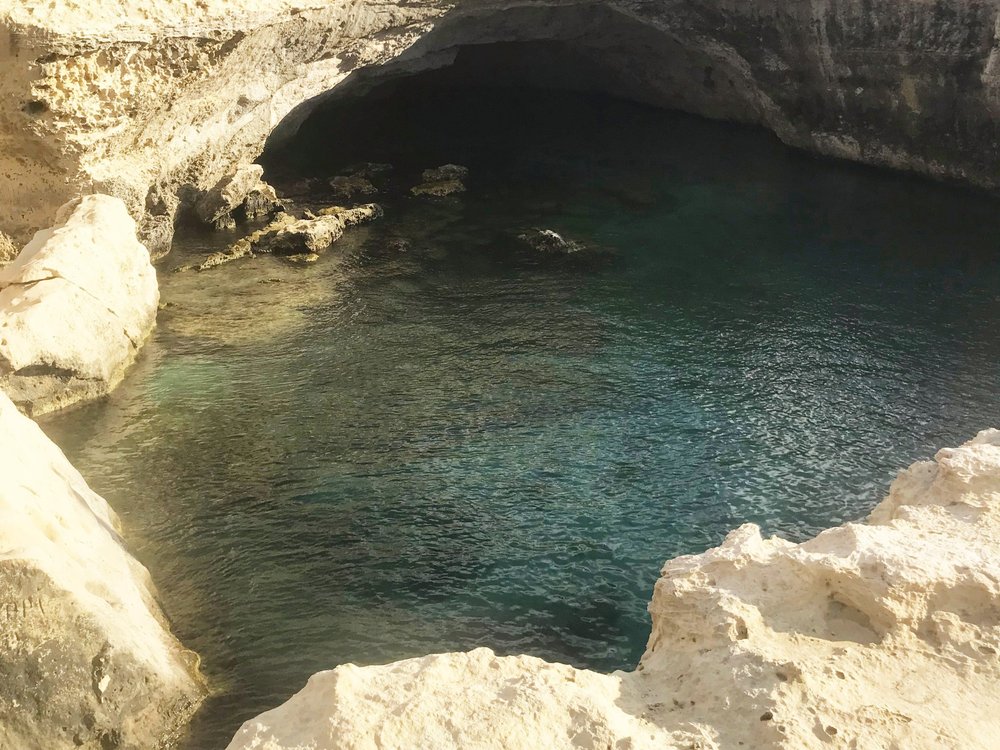 otranto-italy-poesia-cave-claudinehart.jpg