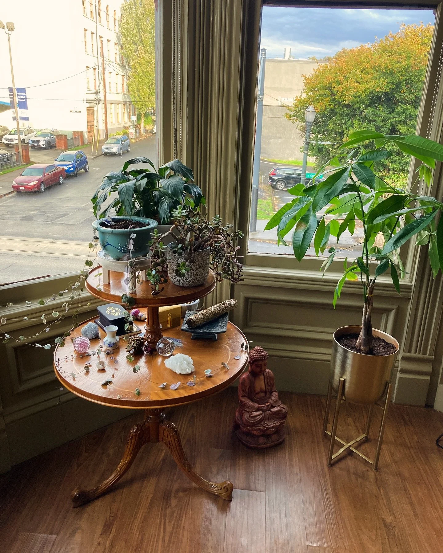 We can&rsquo;t wait to grow at @glimmerwellnesspdx with you 💞🌱

Currently hard at work getting ready for our Grand Opening on 11/1! 🎉

❣️Fundraising to co-create this dream: https://www.gofundme.com/f/pdx-healing

🙌Welcoming aligned practitioners