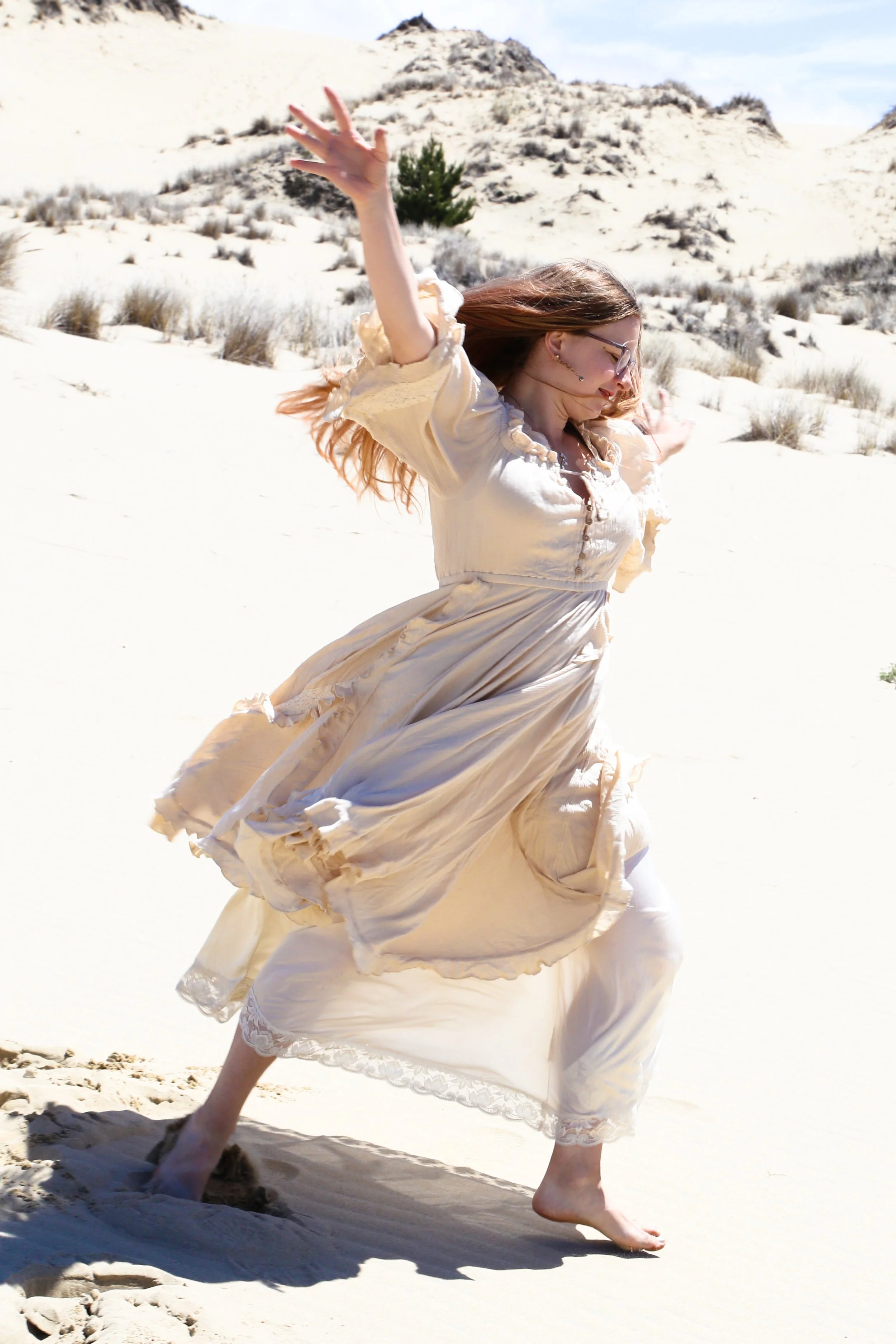 Sarah Rayne Body Temple Dance 1.jpg
