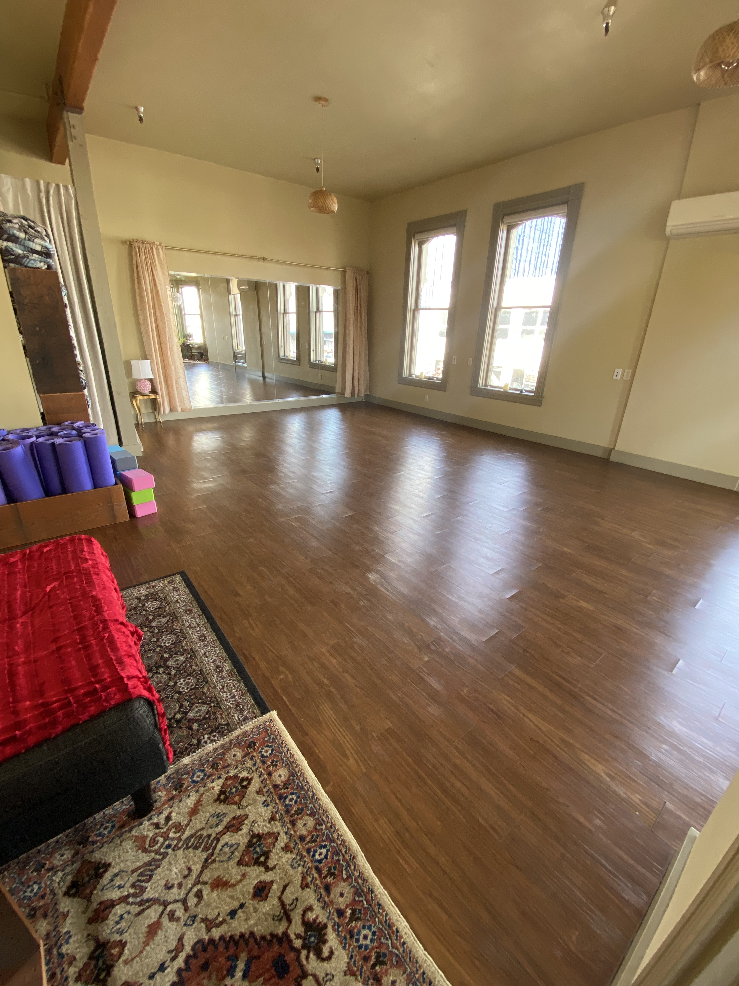 glimmer studio 1.png