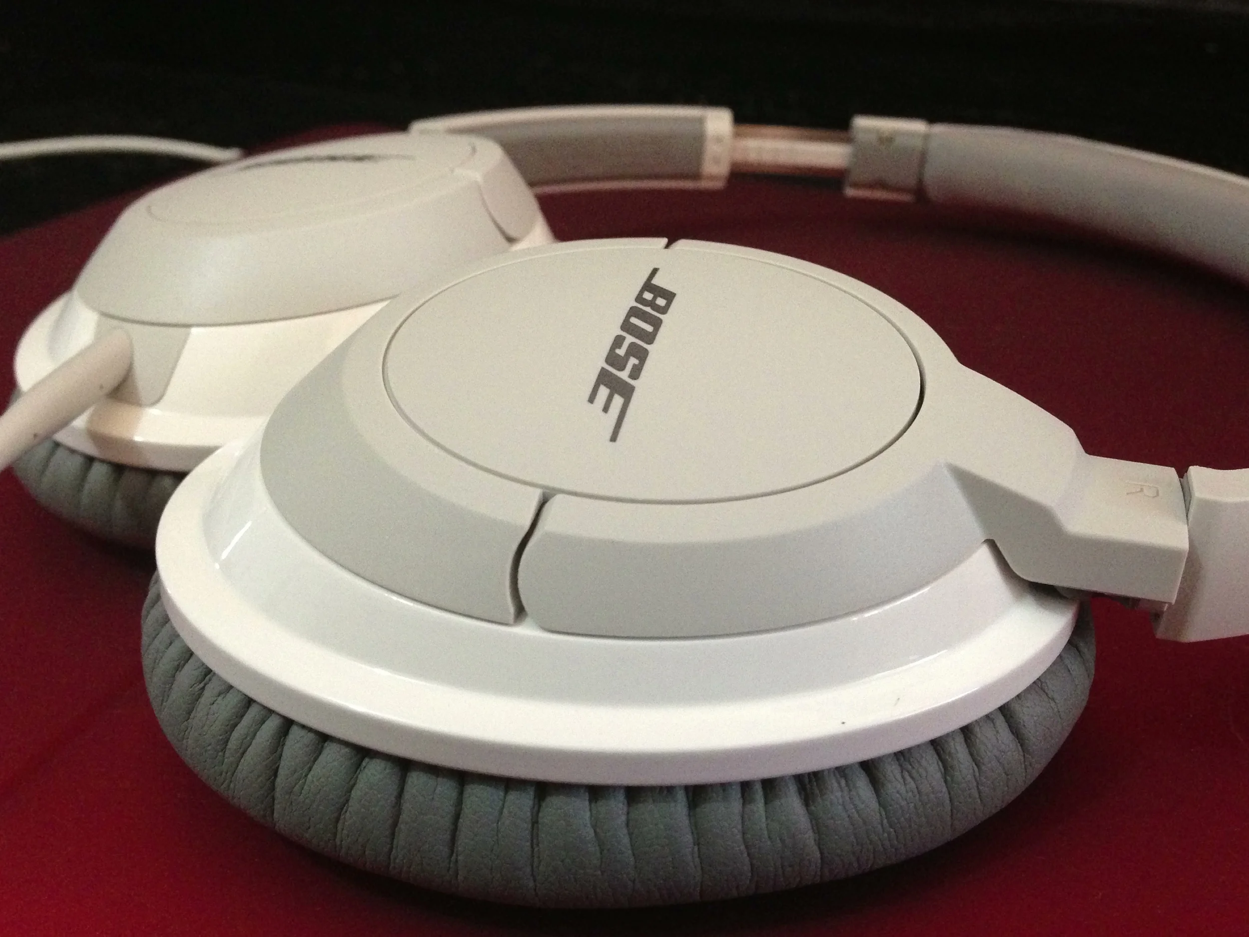 Bose AE2 White