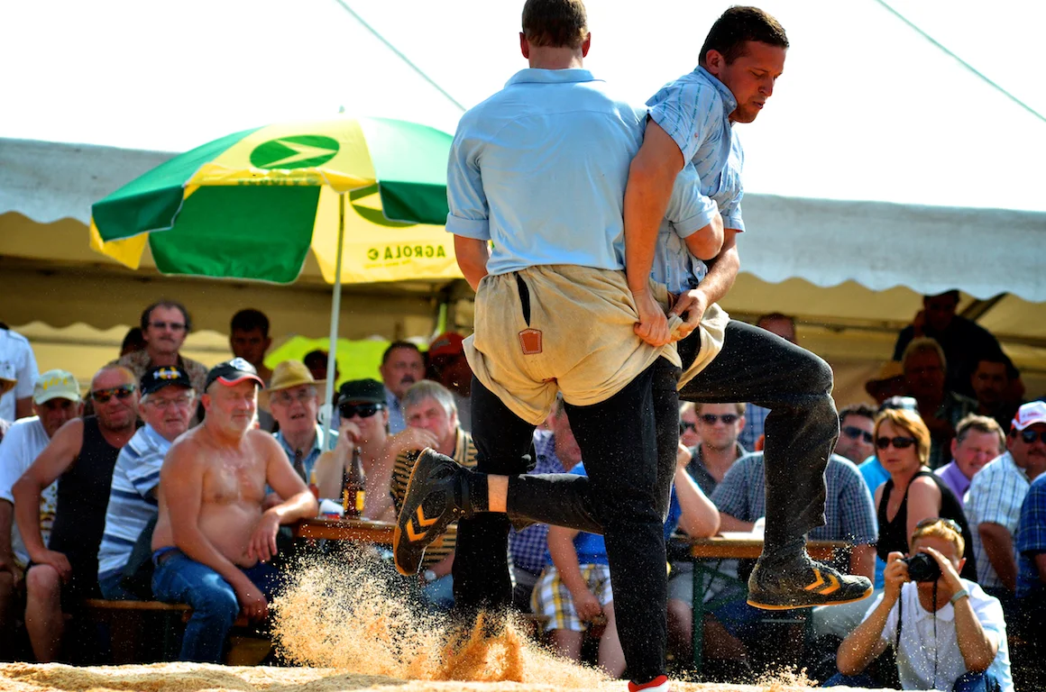 Schwingen_by_Jean-Pierre Ritler_277.jpg