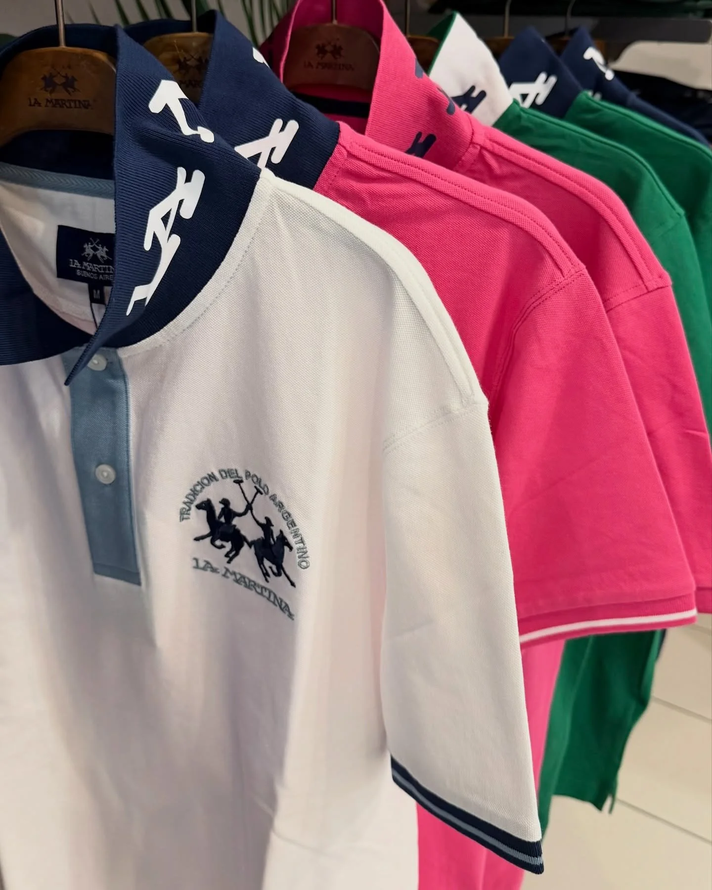 Vieni a scoprire i nuovi arrivi @lamartinapolo Uomo &amp; Donna