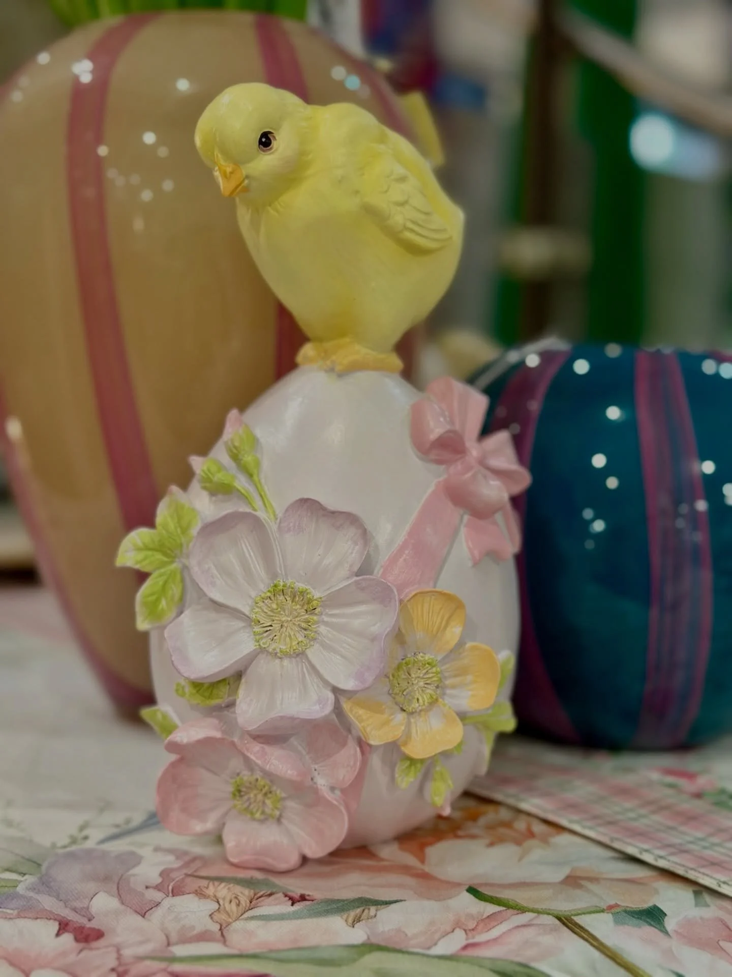 La Pasqua sta arrivando&hellip; e da @ego_store &egrave; gi&agrave; piena di coniglietti, fiori e dettagli che fanno venire voglia di apparecchiare la tavola. 🌷🐰

Piccole decorazioni, ceramiche delicate e colori primaverili perfetti per rendere il 