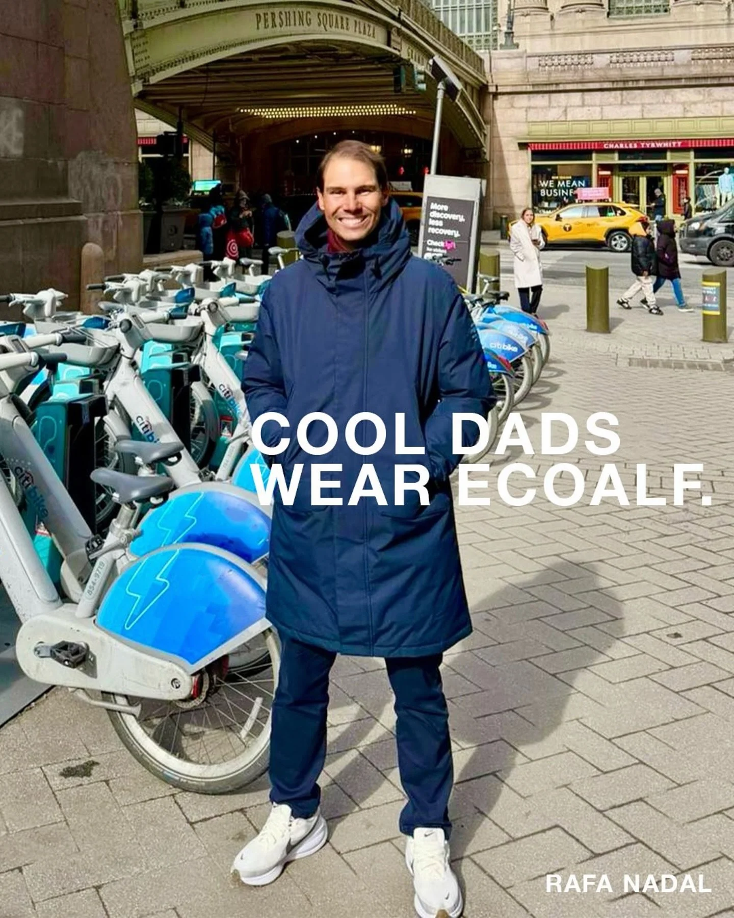 Cool dads indossano @ecoalf 🌍 #IdeaRegalo #festadelpapa 

In negozio &egrave; arrivata la nuova collezione ECOALF Primavera Estate 2026 Uomo &amp; Donna ♻️

Repost #Ecoalf