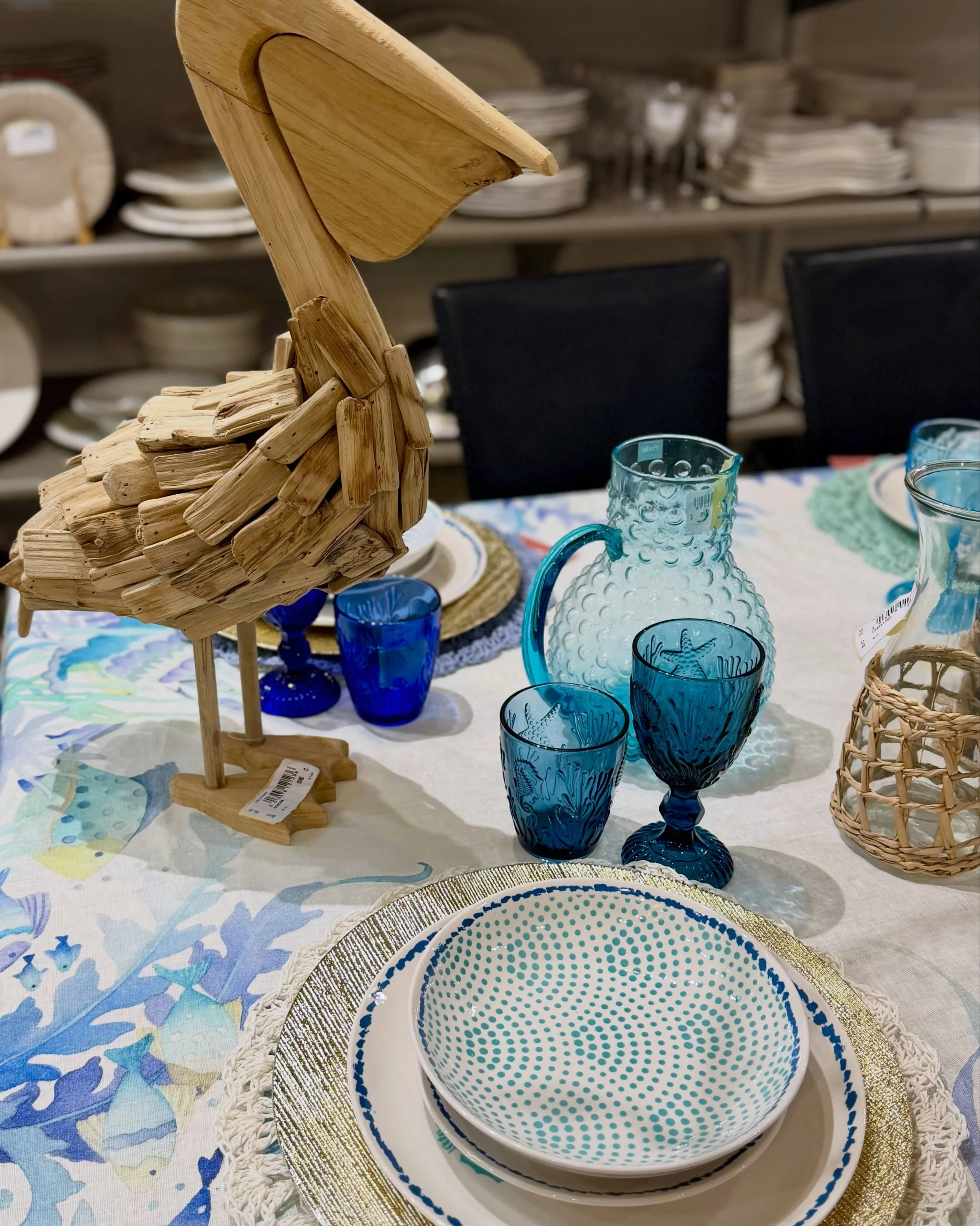 Casa al mare o voglia di sentirti sempre in vacanza? 🐚

In negozio trovi tutto quello che serve per dare un nuovo look alla tua casa: decorazioni, tavola e cucina, tessile per camera e bagno, tende su misura, tappeti, specchi, quadri e tantissime id