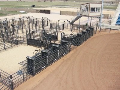 rodeo_chute pens_031.jpeg