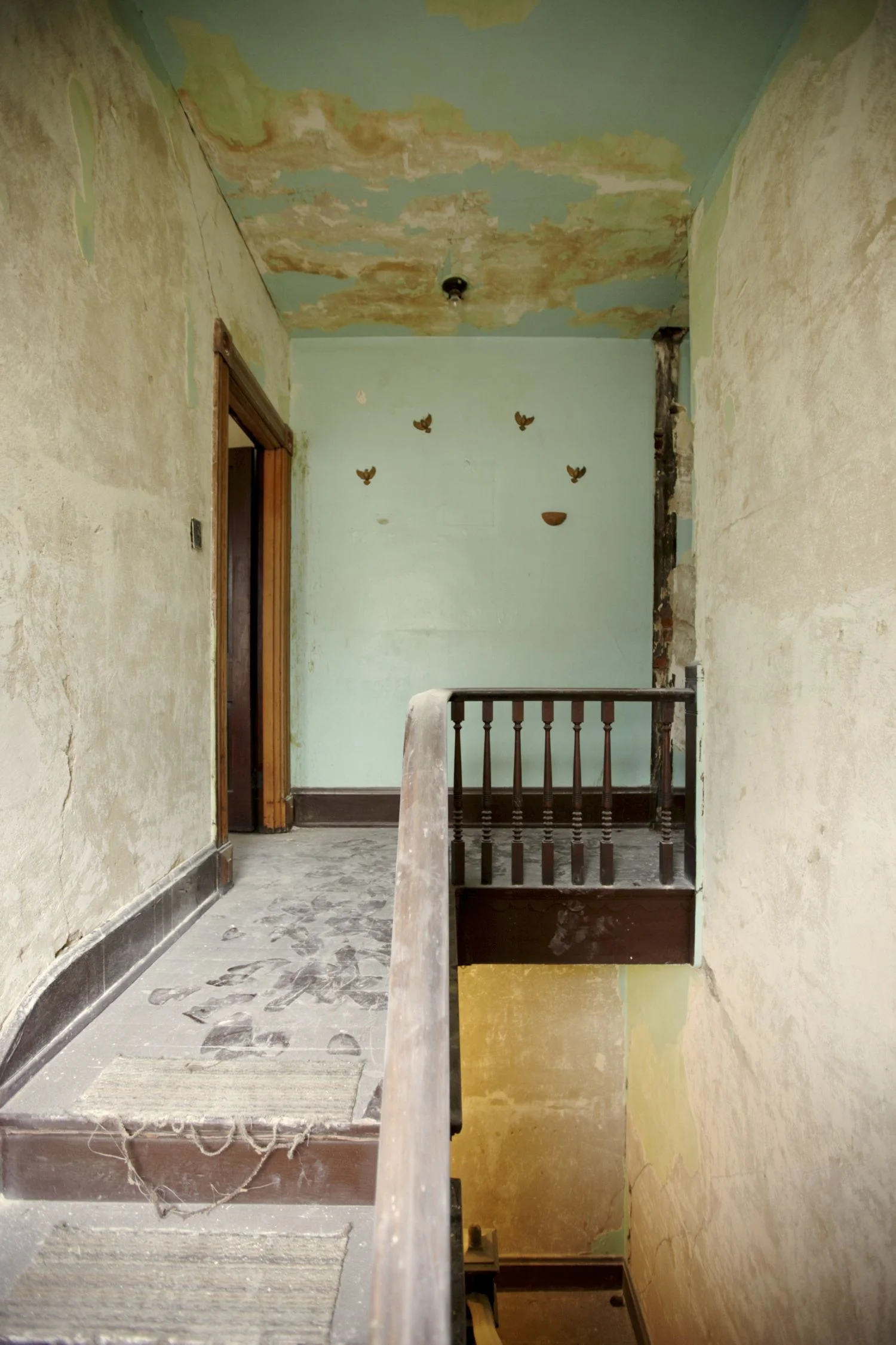 Wall - 04.jpg