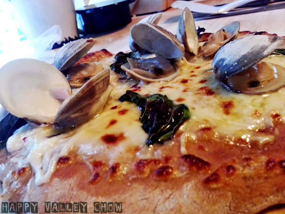 Clam Pizza.jpg