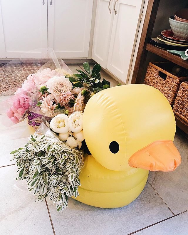 When you can&rsquo;t find your flower bucket so you use your kid&rsquo;s inflatable duck bathtub. #momlife
