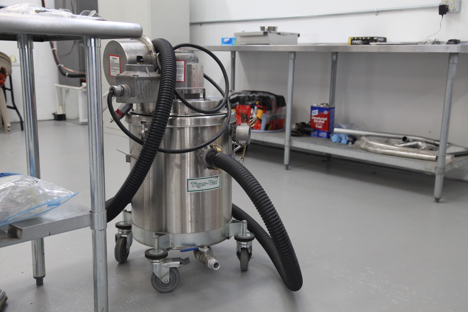As with all powder bed fusion shops, all the tools at Addaero need to be spark proof.
