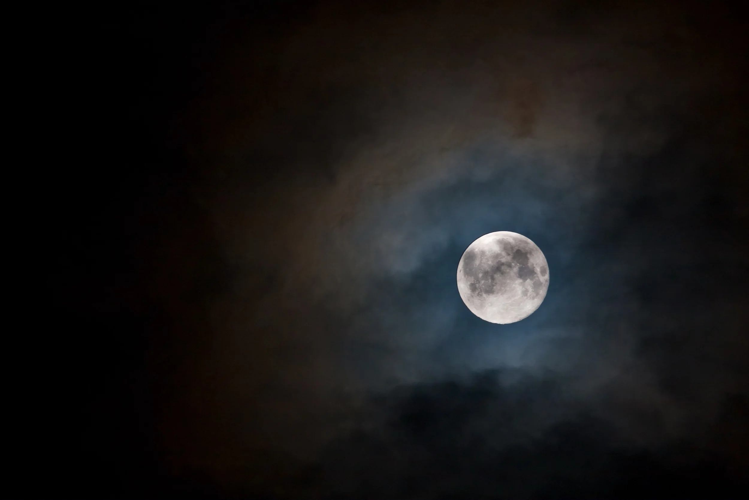 moon4.jpg