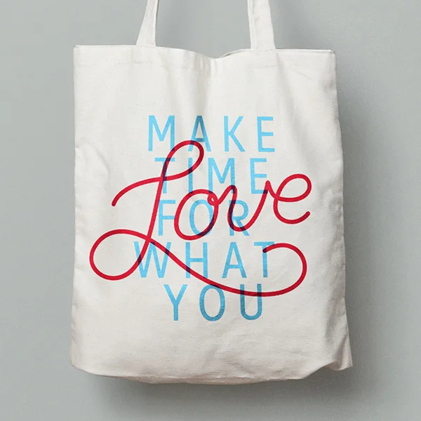 Tote bag and lettering design for an annual GM conference. (Cineplex)