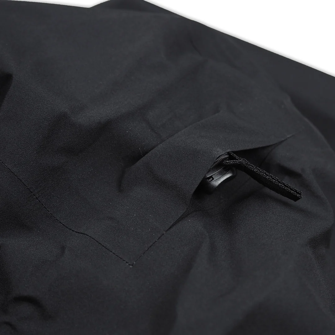 Partition-AR-Black-06.jpg