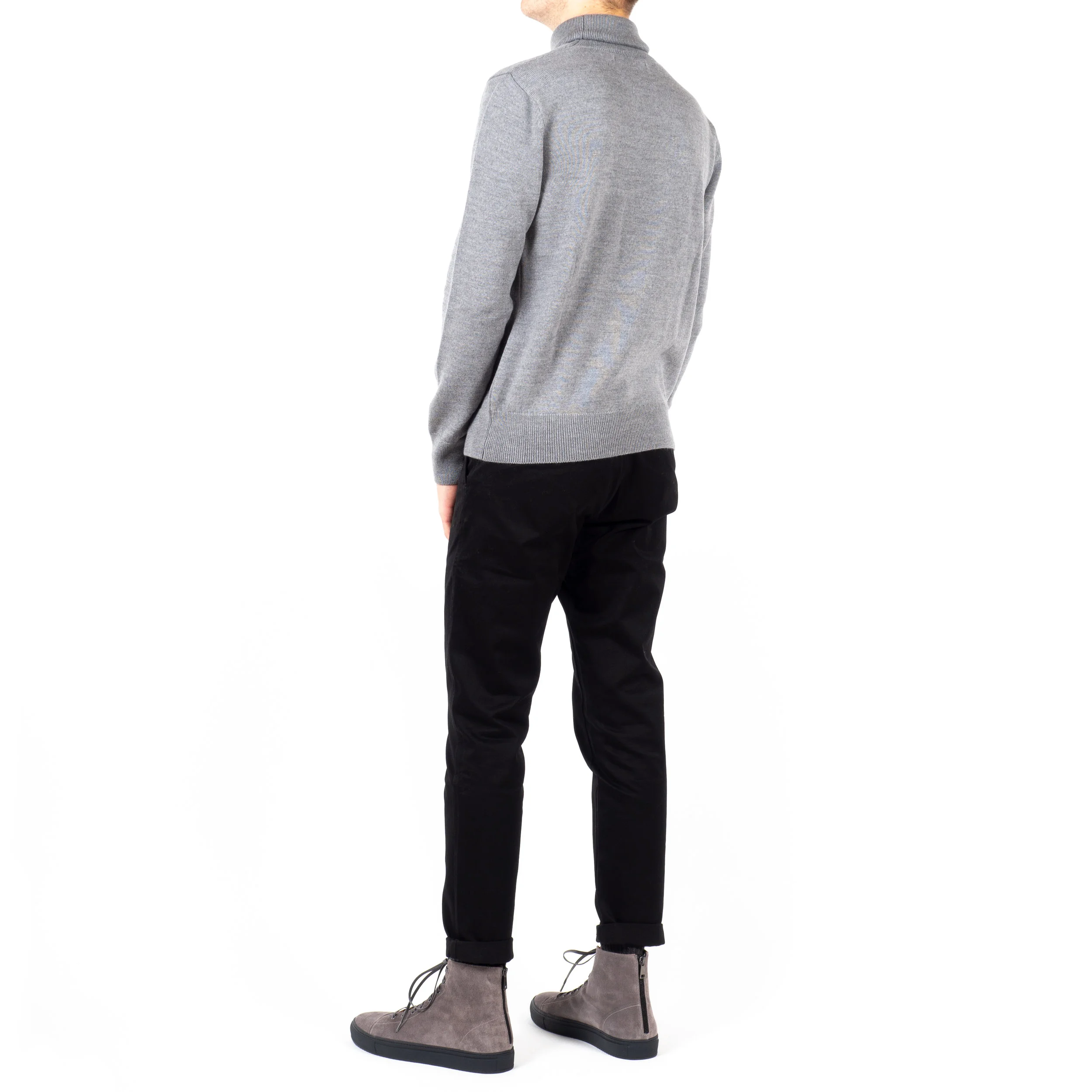 IN-SITU-Turtleneck-Mid-Grey-OB-02.jpg
