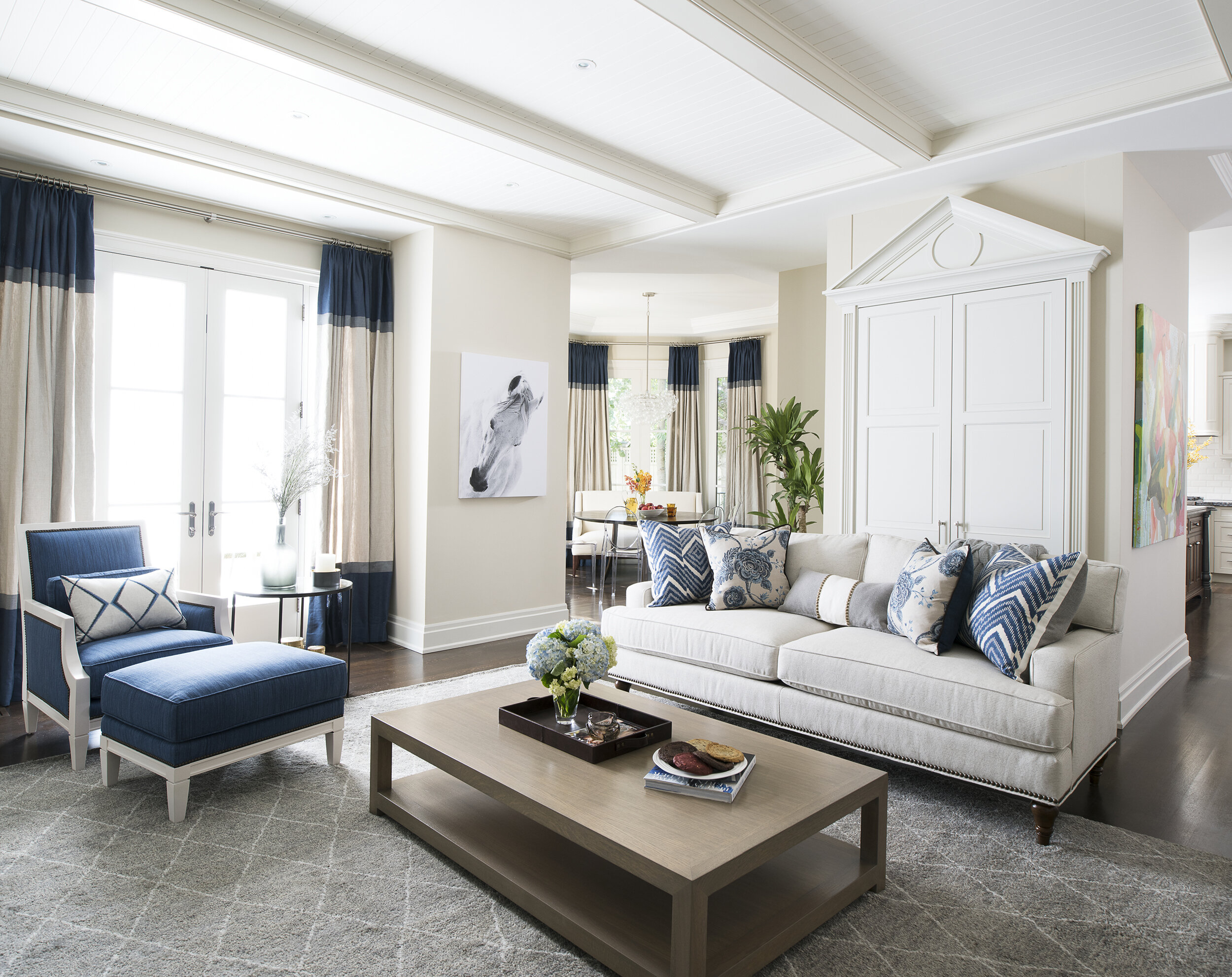 FOREST HILL FAMILY ROOM