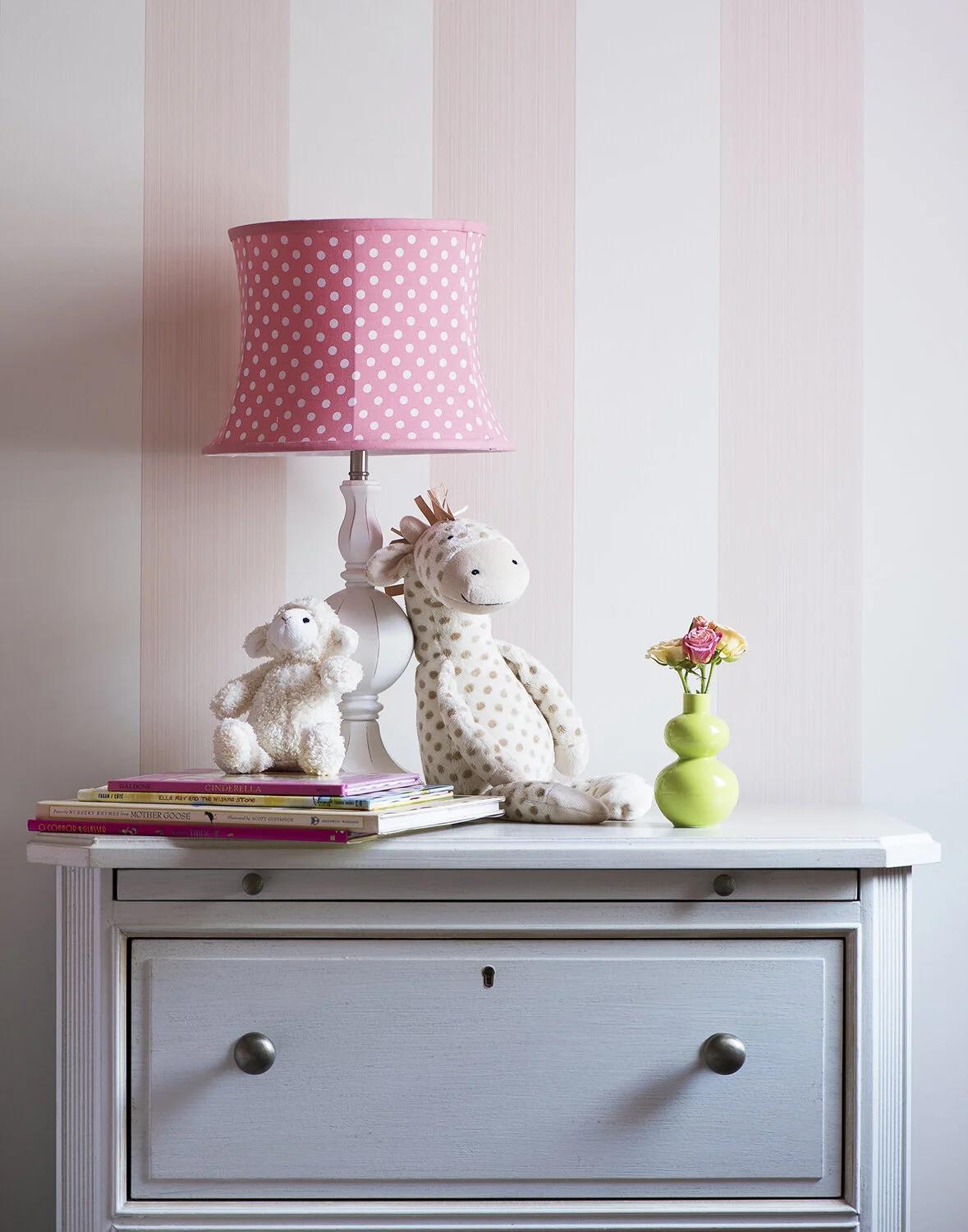 LSI_Forest Hill Home_Kids' Bedroom7.jpg