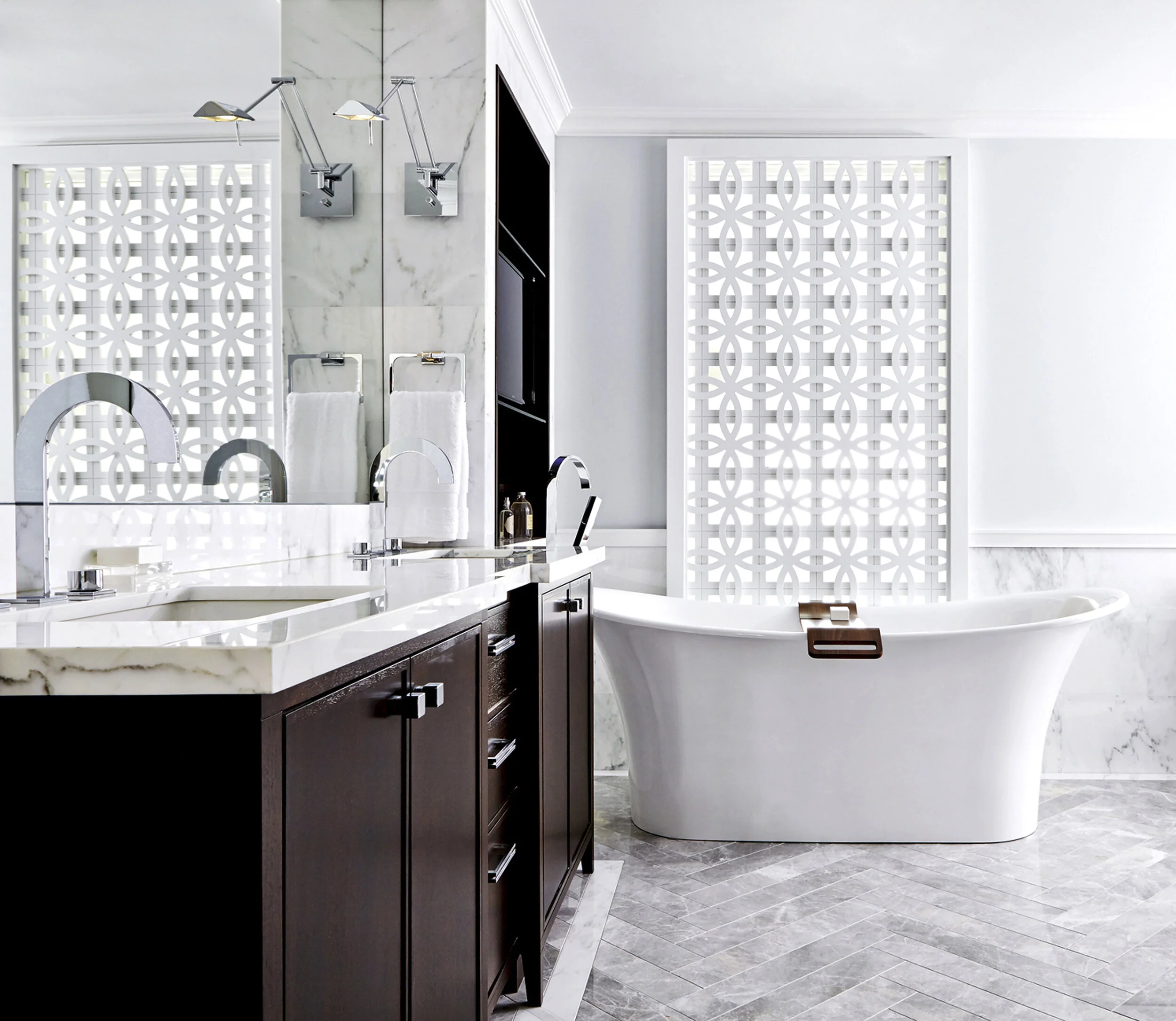 LSI_Leaside Master Bath1A.jpg