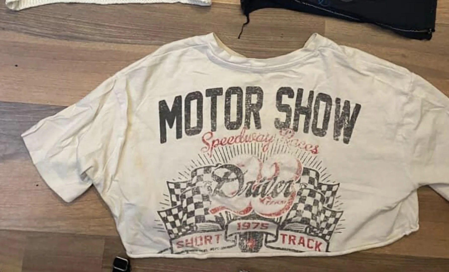 wardrobe Screenshot_20251229_162102_Gallery.jpg