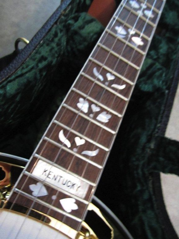 neat banjos 024.jpg