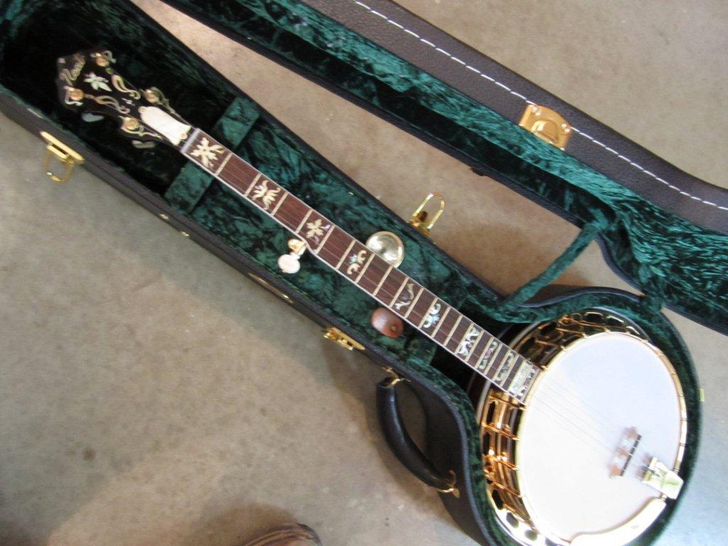 new banjos 024.jpg