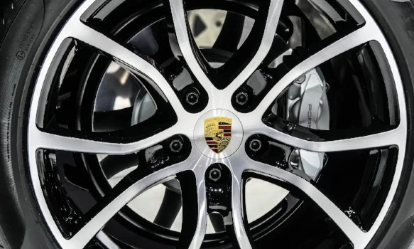 wheel-2778703_1920.jpg